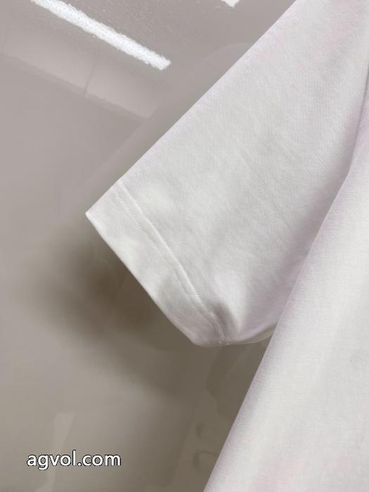 BURBERRYブランド コピー 着払いドレスアップ効果も抜群 2026年トレンドNO1 気に入った商品シャツ.._0_3