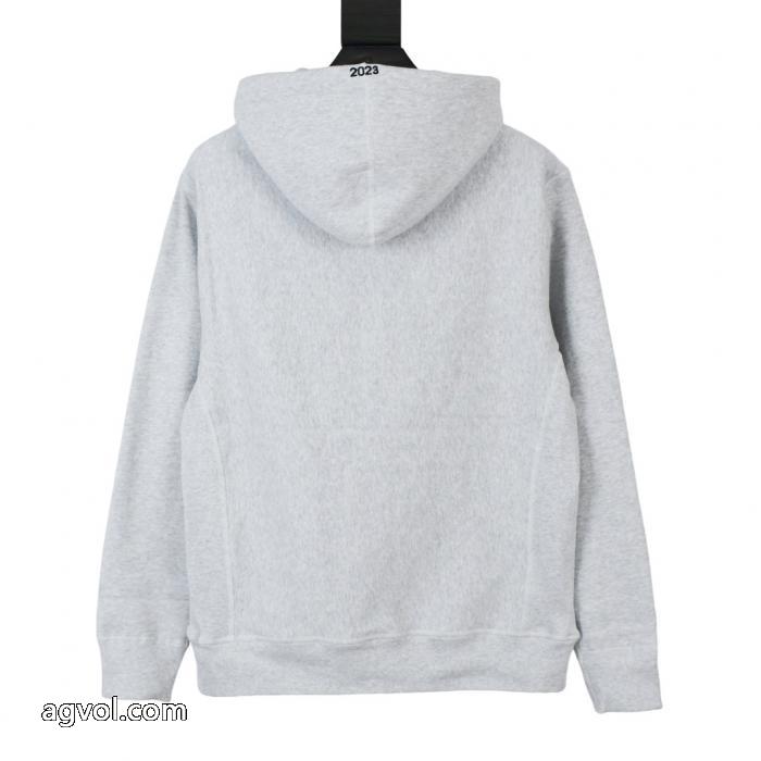秋冬超人気 超人気美品◆   安定感がありSUPREMEパーカースーパー コピー メンズ._0_1