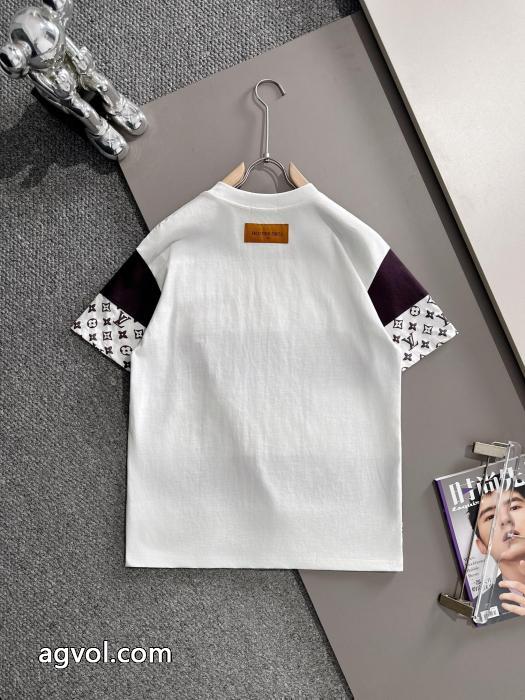 ブランド 品 スーパー コピー2026新作新品 涼しげな印象の HOT品質保証LOUIS VUITTON半袖Tシャツ_0_0
