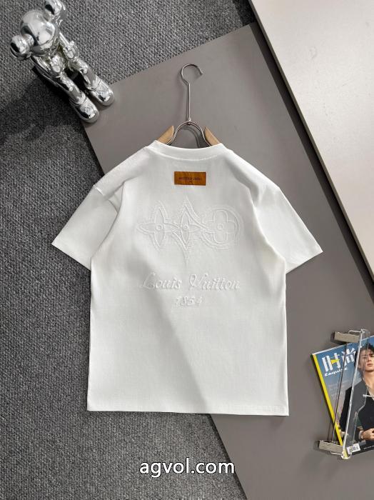 半袖Tシャツ秋冬流行りファション 大人でお上品 素敵な商品ブランド 品 激安 通販LOUIS VUITTON_0_1