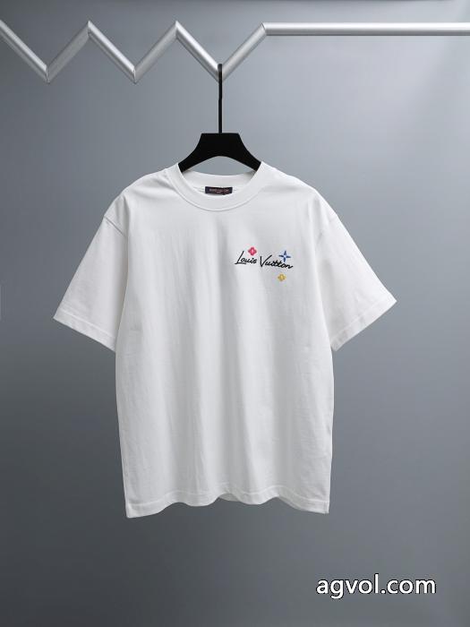 送料無料の日本製 質感に満足 正規品保証26秋冬半袖Tシャツスーパー コピールイ ヴィトン_0_2