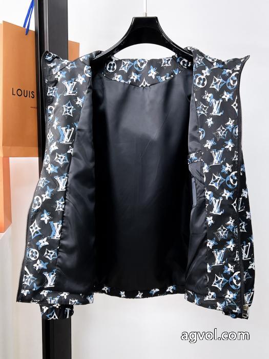 激安 通販 ブランド現代的な印象 清潔感溢れる SS26限定版LOUIS VUITTONジャケット_0_0