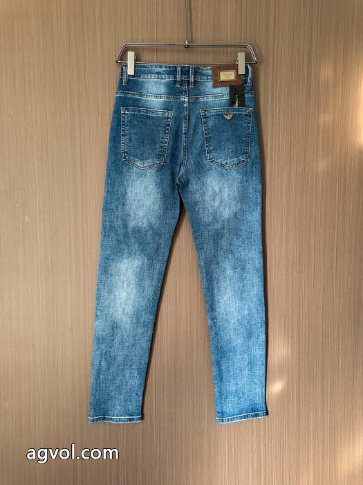 アルマーニ ARMANIブランド コピー バック美品★ 人気すぎて再入荷 主役になる存在感   ジーンズ.._0_2
