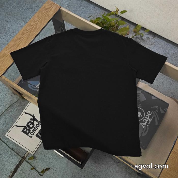 LOEWEブランド コピー s 級半袖Tシャツ極力最安値 鮮度が手に入る 再入荷！_0_1