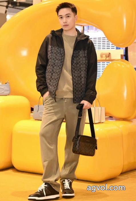 コピー 商品 ブランド素敵なデザイン 新しいスタイル 注目度UP！コーチコート._1_3