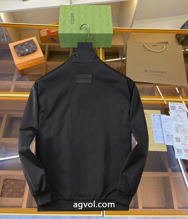 LOUIS VUITTONスーパー コピー 販売送料込み 希少品 2026-2026秋冬季超人気 ロゴがかっこいいコート.._0_1