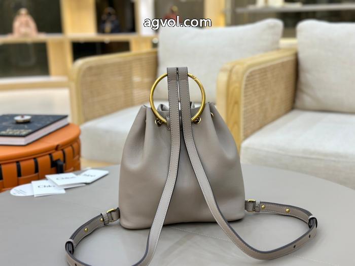 CHLOEブランド 通販 激安&nbsp;&nbsp;&nbsp;&nbsp;バッグ注目度UP！ カジュアルコーデオシャレ 26ＡＷ美品._0_5