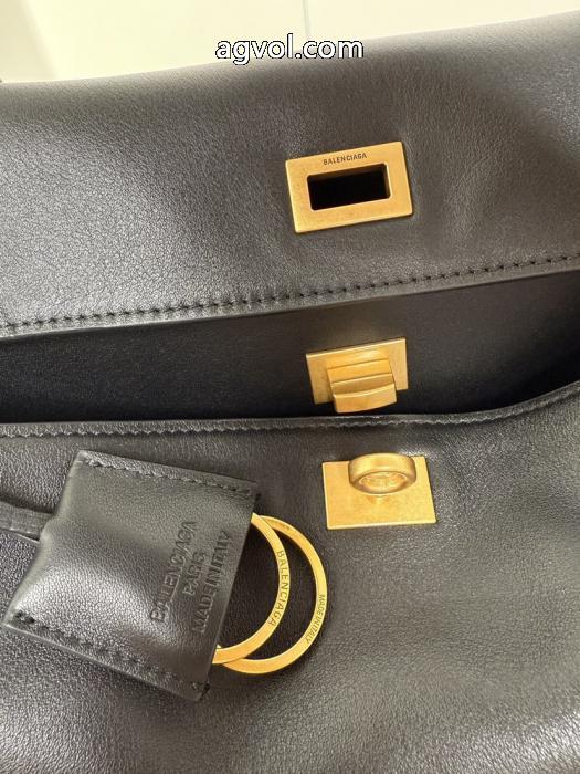 balenciaga&nbsp;&nbsp;&nbsp;&nbsp;バッグスーパー コピー 通販オススメな秋冬新作 大人気新色 超レア ._0_5