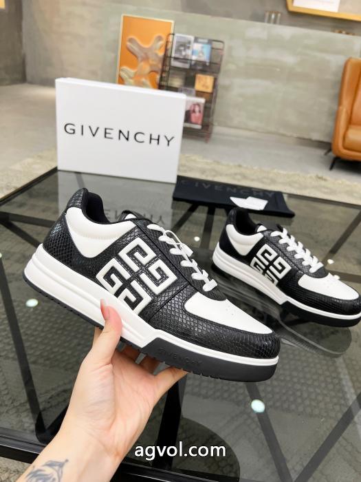 スーパー コピー メンズオシャレ度アップ 一番欲しいのは 2026新作/送料込GIVENCHYスニーカー._0_3