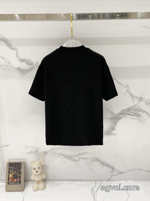ルイ ヴィトン期限限定 超激得高品質 超人気国内発送半袖Tシャツ偽 ブランド 販売_0_0