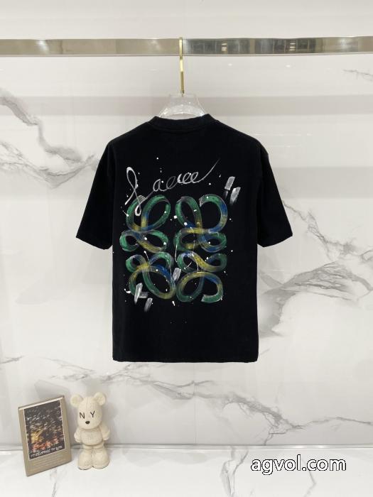 LOEWEブランド コピー 販売数量限定特価 最安値高品質 品質の高い半袖Tシャツ_0_0