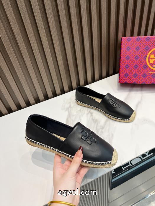 新作アイテム60％OFF  大人シンプルな 着心地抜群ブランド コピー 安心Tory Burch&nbsp;&nbsp;&nbsp;&nbsp;スニーカー._0_1