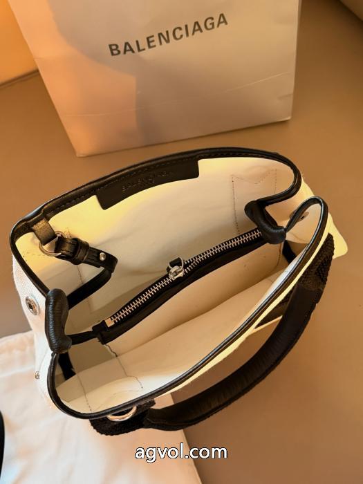 人気新商品 今年の大トレンド 安心の激安通販スーパー コピー 通販balenciagaバッグ_0_2