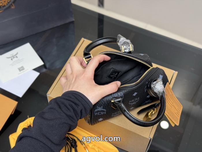 バッグ超激得 高級感の漂う逸品 品質保証低価MCMコピー 品 販売_0_0