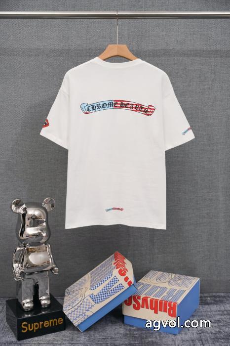 視線を集めて 大人の色味  新作日本未入荷半袖TシャツCHROME HEARTSコピー ブランド 販売_0_3