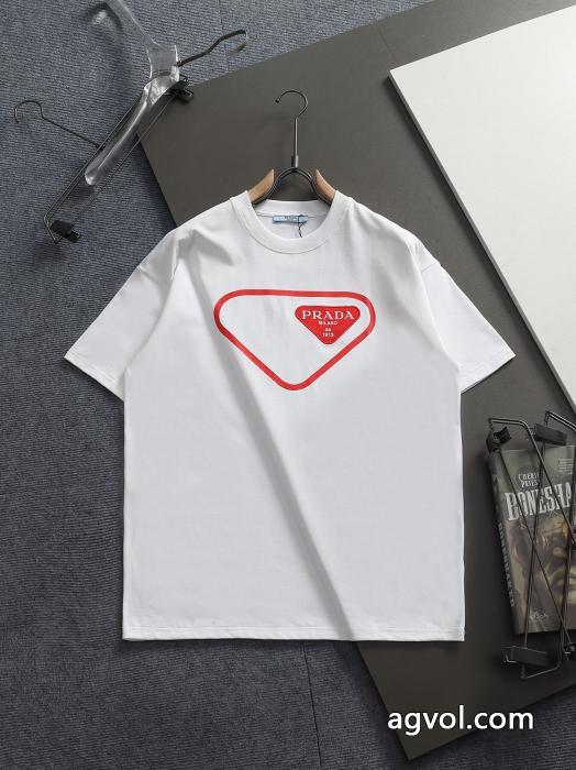 高評価アイテム 海外限定! 激安通販偽 ブランド PRADA半袖Tシャツ_0_1