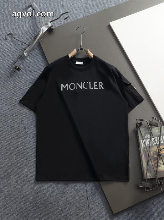ブランド 激安大胆なカジュアルダウン 2026年人気商品 世界に一つだけ！MONCLER半袖Tシャツ_0_4