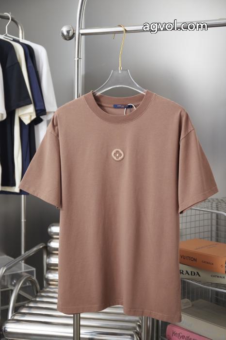 半袖TシャツLOUIS VUITTON軽くて嬉しい 話題の新作到着 最大の魅力ブランド 品 コピー_0_0