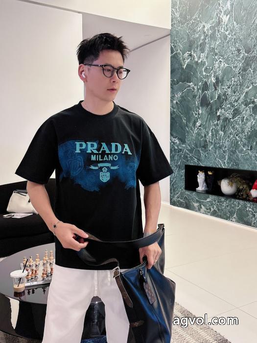 半袖Tシャツスーパー コピー 販売永遠の定番人気 逸品 海外通販PRADA_0_2