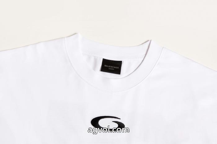 balenciagaバッグブランド 品 スーパー コピー個性的なモデル 衝撃セールで破格 カジュアルに着こなし.._0_2