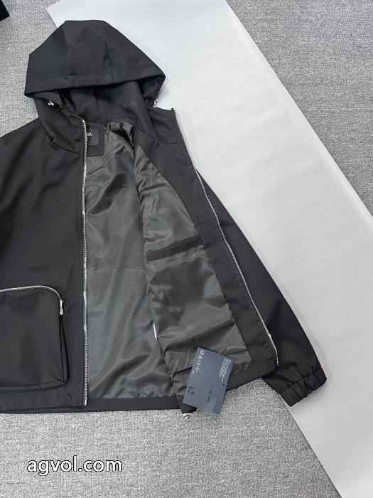 今季爆発的な人気定番商品 撥水素材 １点限り！VIP顧客セールシャツPRADA激安 ブランド.._0_4