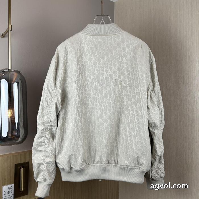 ブランド コピー  追跡あり☆入手困難!!  有名人の愛用者が多いブランド 新商品特価&nbsp;&nbsp;&nbsp;&nbsp;ジャケットディオール._0_1