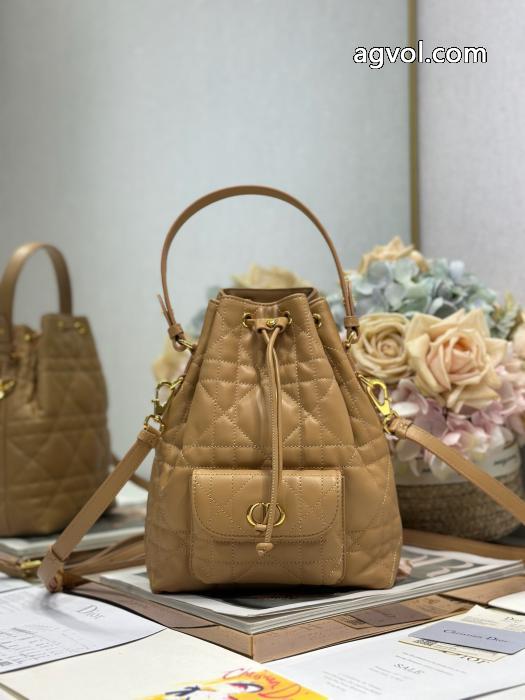 &nbsp;&nbsp;&nbsp;&nbsp;バッグセール中 国内発セール完売間近 注目されているブランド コピー 激安DIOR._0_0