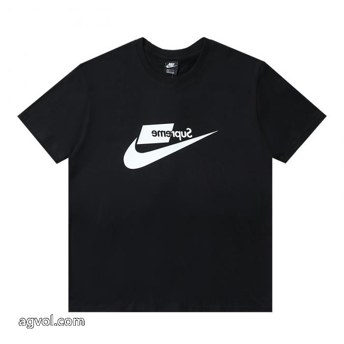 半袖TシャツSUPREMEお洒落 優雅さに溢れる 最新2026コピー 商品 販売_0_1