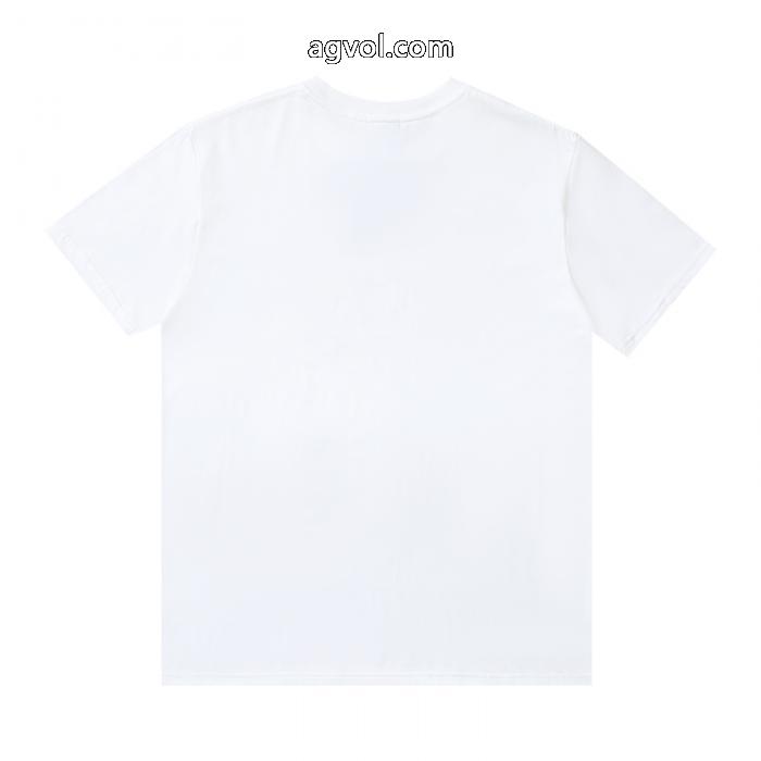 半袖TシャツSUPREMEお洒落 優雅さに溢れる 最新2026コピー 商品 販売_0_2