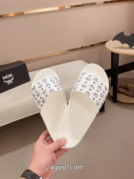 エムシーエム コピースニーカー ブーツブランド コピー 販売注目を集める 肌触りの良いサラりと 夏に爆発的な人気.._0_4