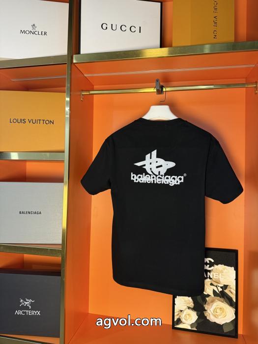 スーパー コピー 品balenciaga半袖Tシャツ売れた商品 海外限定アイテム 爽やかな色合い_0_4