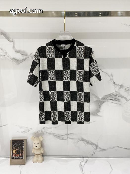 切り売り販売 限定生産品 個性的なモデルLOEWEコピー 商品 通販半袖Tシャツ_0_0