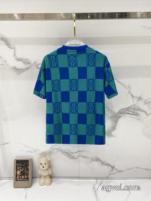 切り売り販売 限定生産品 個性的なモデルLOEWEコピー 商品 通販半袖Tシャツ_0_4