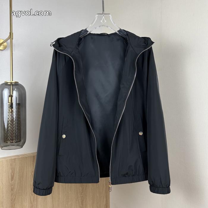 人気セール新品 個性的な春夏のコーディネート 新着アイテム最新FENDIコピー 品 販売コート.._0_1