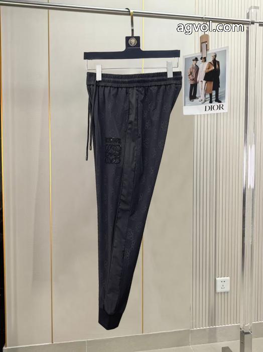 スラックスLOEWE超人気モデル入荷 流行 2026新款コピー 商品 販売_0_2