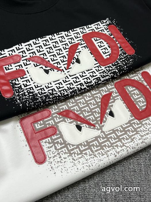 ブランド コピー人気定番 今季爆発的な人気 おしゃれ感度UP！半袖Tシャツフェンディ_0_1