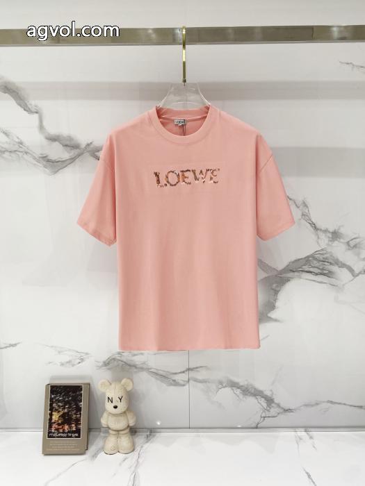 LOEWEブランド コピー 品半袖Tシャツ早期完売 大人気アイテム 夏大人気のアイテム_0_3