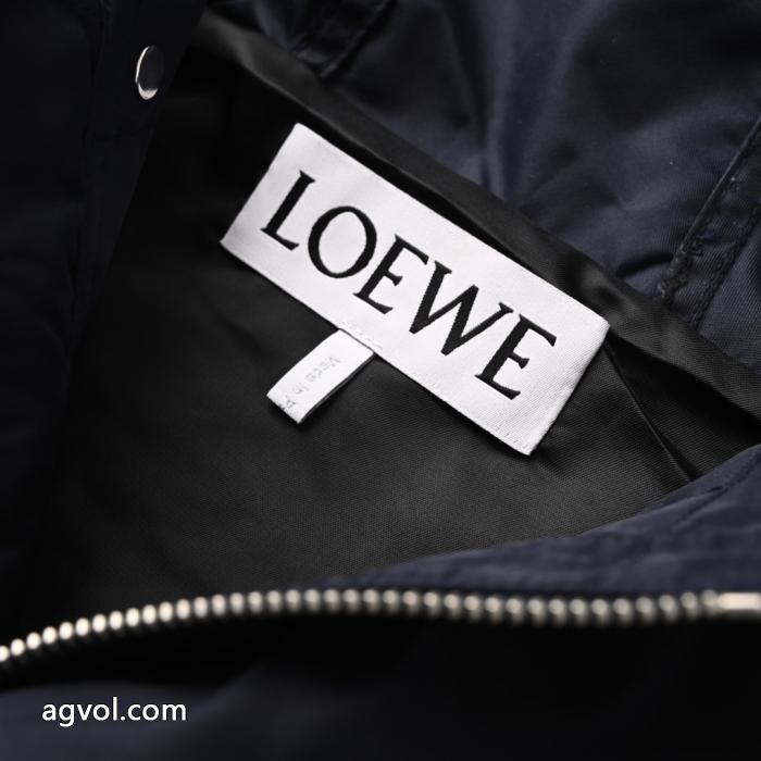 2026年春限定 永遠の定番 一番お手頃に 品質も良きｓ級アイテムLOEWEブランド 品 スーパー コピーコート_0_4