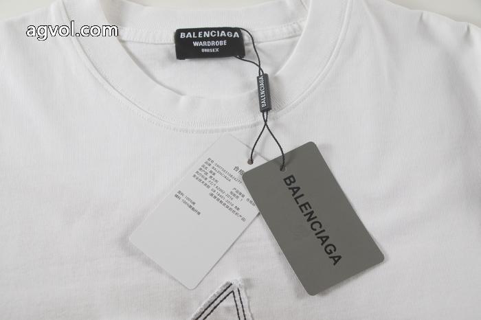 雑誌で話題の商品 人気ブランドの新作2026トレンド お早めに希少balenciagaコピー 商品 通販半袖Tシャツ_0_2