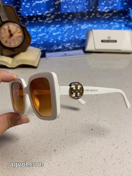 Tory Burch&nbsp;&nbsp;&nbsp;&nbsp;サングラス高品質素材を使っている 2026間違いないアイテム 毎日安い値ブランド新作偽 ブランド ._0_5