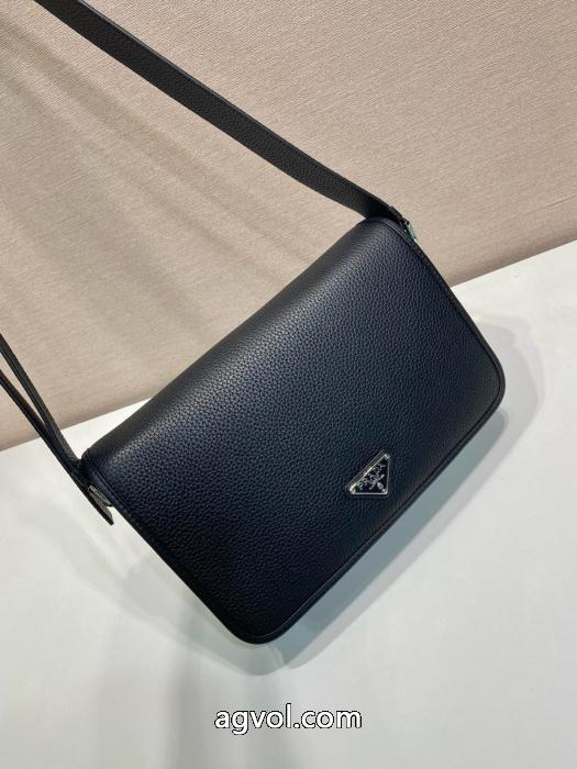 PRADA偽物 ブランド 販売バッグ今だけSALE 元気な印象に 爆買い最新作.._0_2