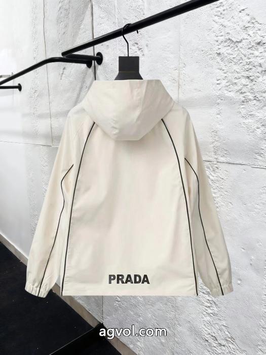 ブランド コピー自分らしく 送料込み 希少品 ブランド新作を先取りコートPRADA.._0_1