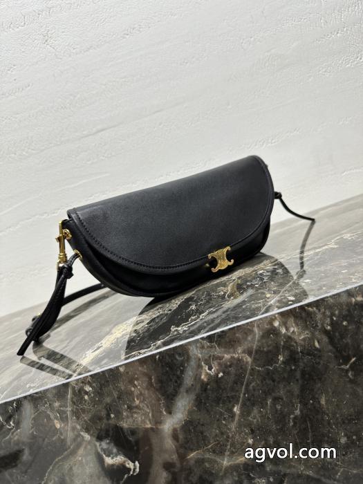 CELINE&nbsp;&nbsp;&nbsp;&nbsp;バッグ2026年新作再入荷 トレンドデザイン 今シーズン注目のアイテムブランド コピー._0_1