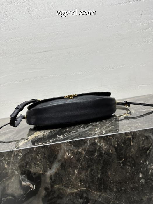 CELINE&nbsp;&nbsp;&nbsp;&nbsp;バッグ2026年新作再入荷 トレンドデザイン 今シーズン注目のアイテムブランド コピー._0_4