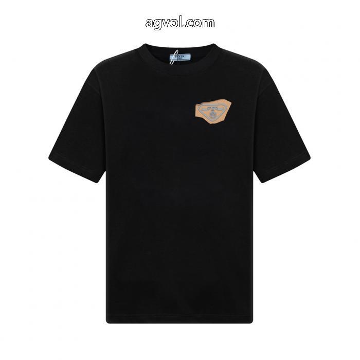 PRADA半袖Tシャツ高級感に溢れ 新品人気上昇 半額以下SALEブランド コピー s 級_0_1