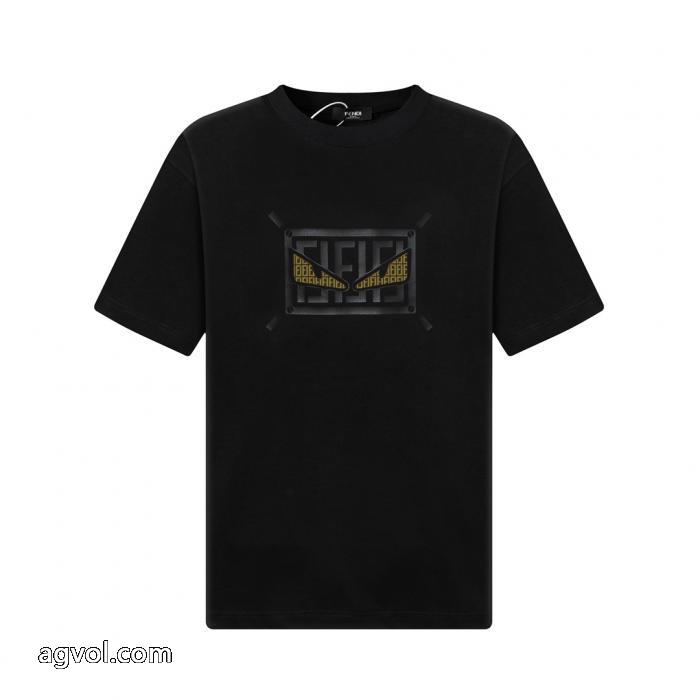 FENDI在庫確保済 上品カジュアルな雰囲気に 流行の注目ブランド半袖Tシャツ偽物 ブランド 激安_0_1