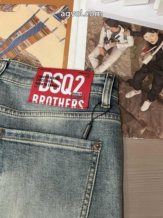 DSQUARED2新作をご紹介 セレブ愛用ブランド 最新大人気ジーンズブランド 品 コピー_0_0