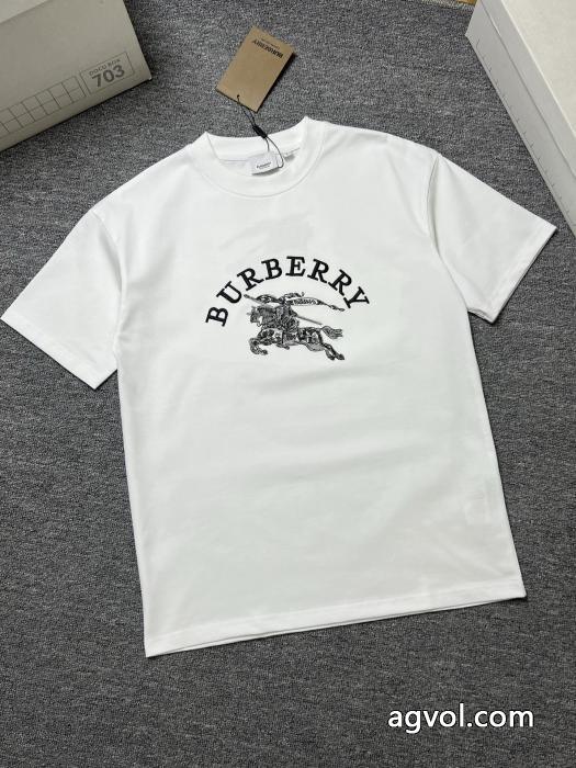 激安 ブランド大胆なデザイン 2026大活躍 ナチュラル半袖TシャツBURBERRY_0_1