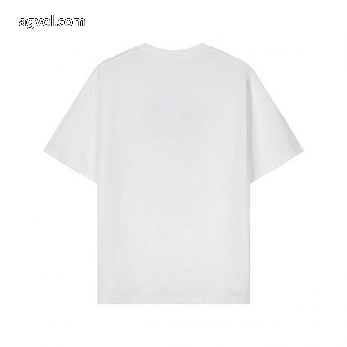 コピー ブランド 優良半袖TシャツBURBERRY視線を集めて ランキングTOP1 超激得_0_4