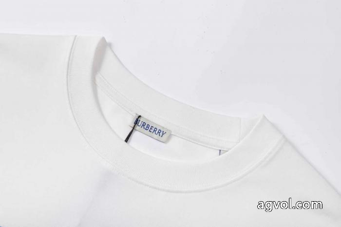 2026季新作品 話題人気商品 260％本物保証ブランド コピー 販売半袖Tシャツバーバリー_0_1